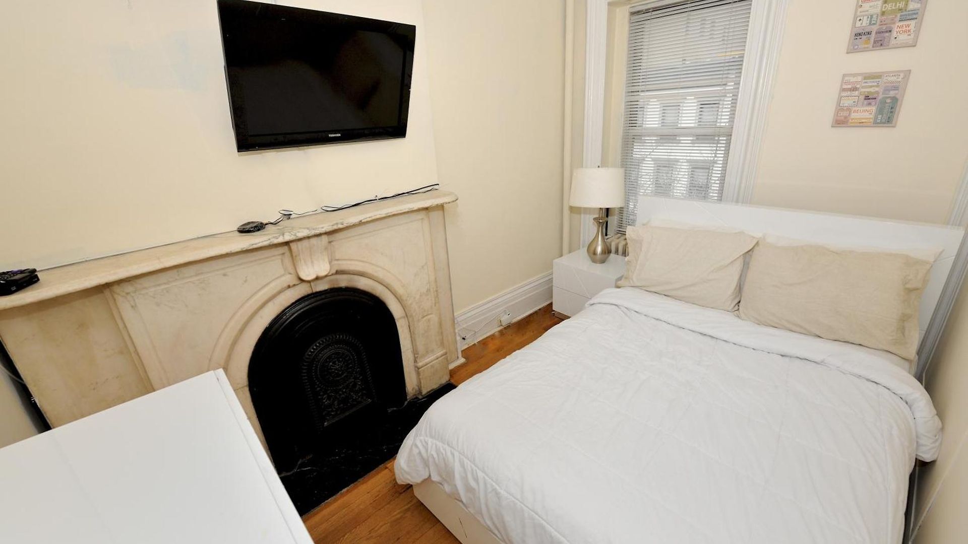 Comfy 3 Bedroom 1 Bath In Nyc Apartment