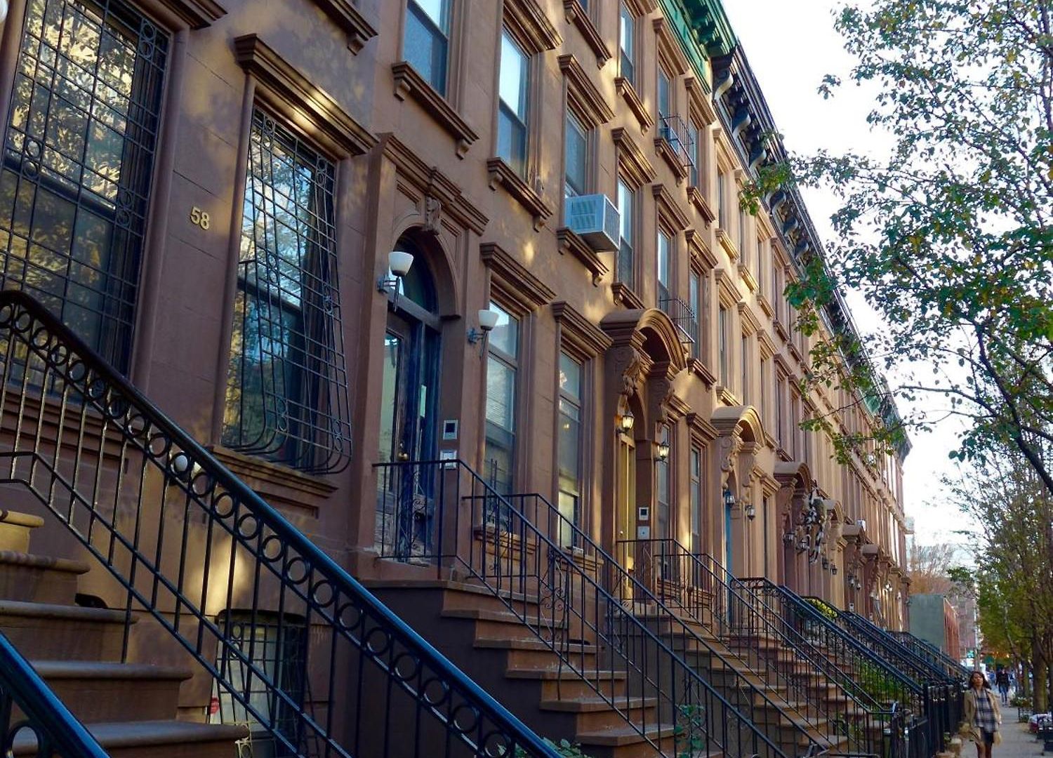 Rated 1br - Lenox 127 Apartment *