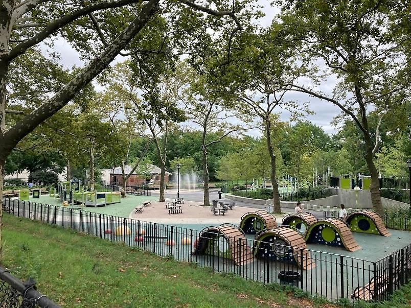 Cozy 2 Bedroom In Thriving Crown Heights Area Apartment *
