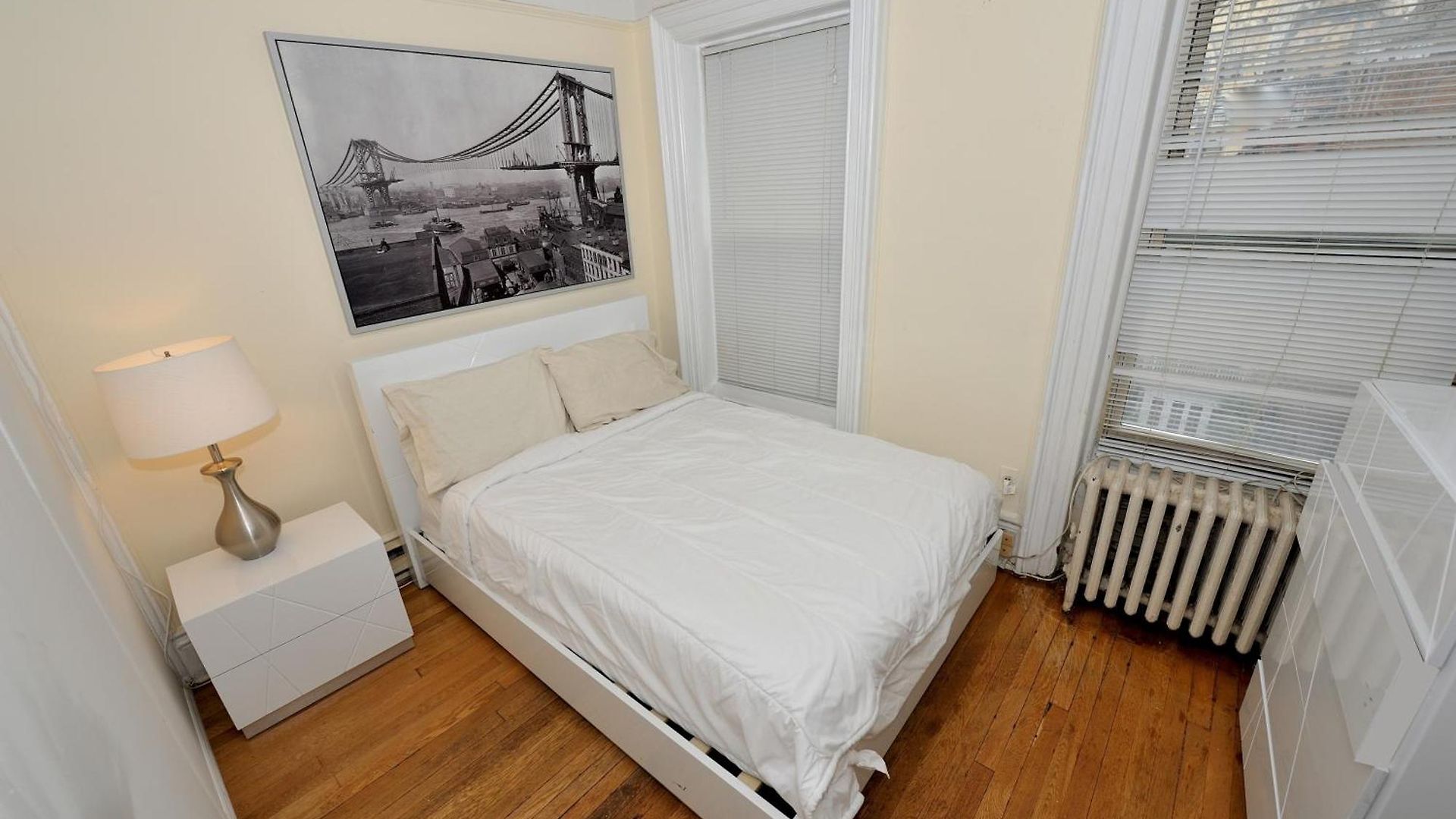 Apartment Comfy 3 Bedroom 1 Bath In Nyc New York
