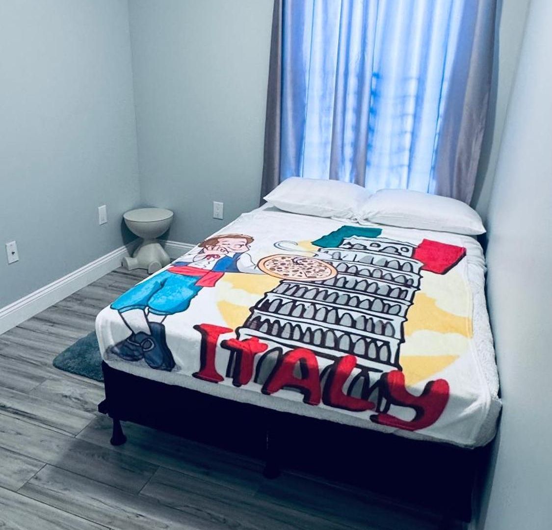 Explore Jfk Apartment *