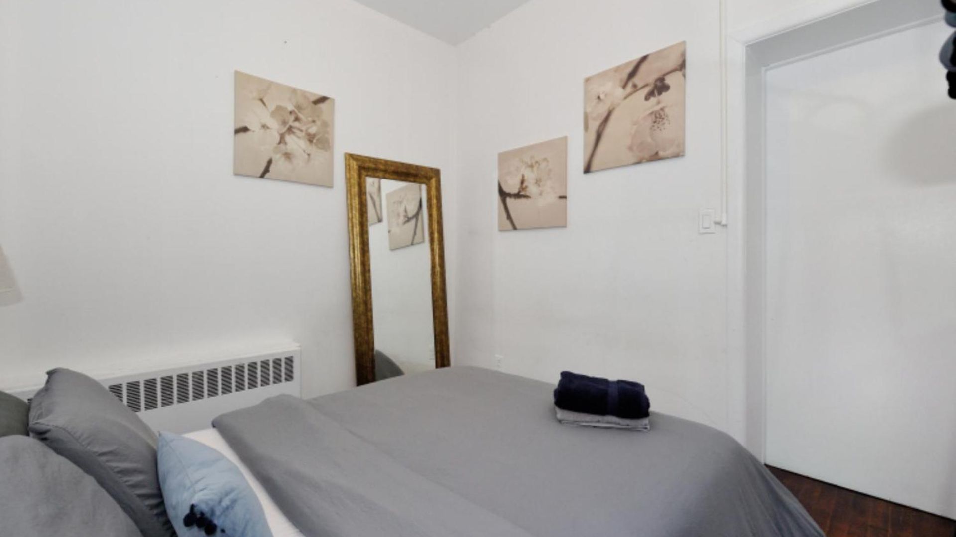 Spacious 3 Bedroom In Prime Location Of Nyc Apartment
