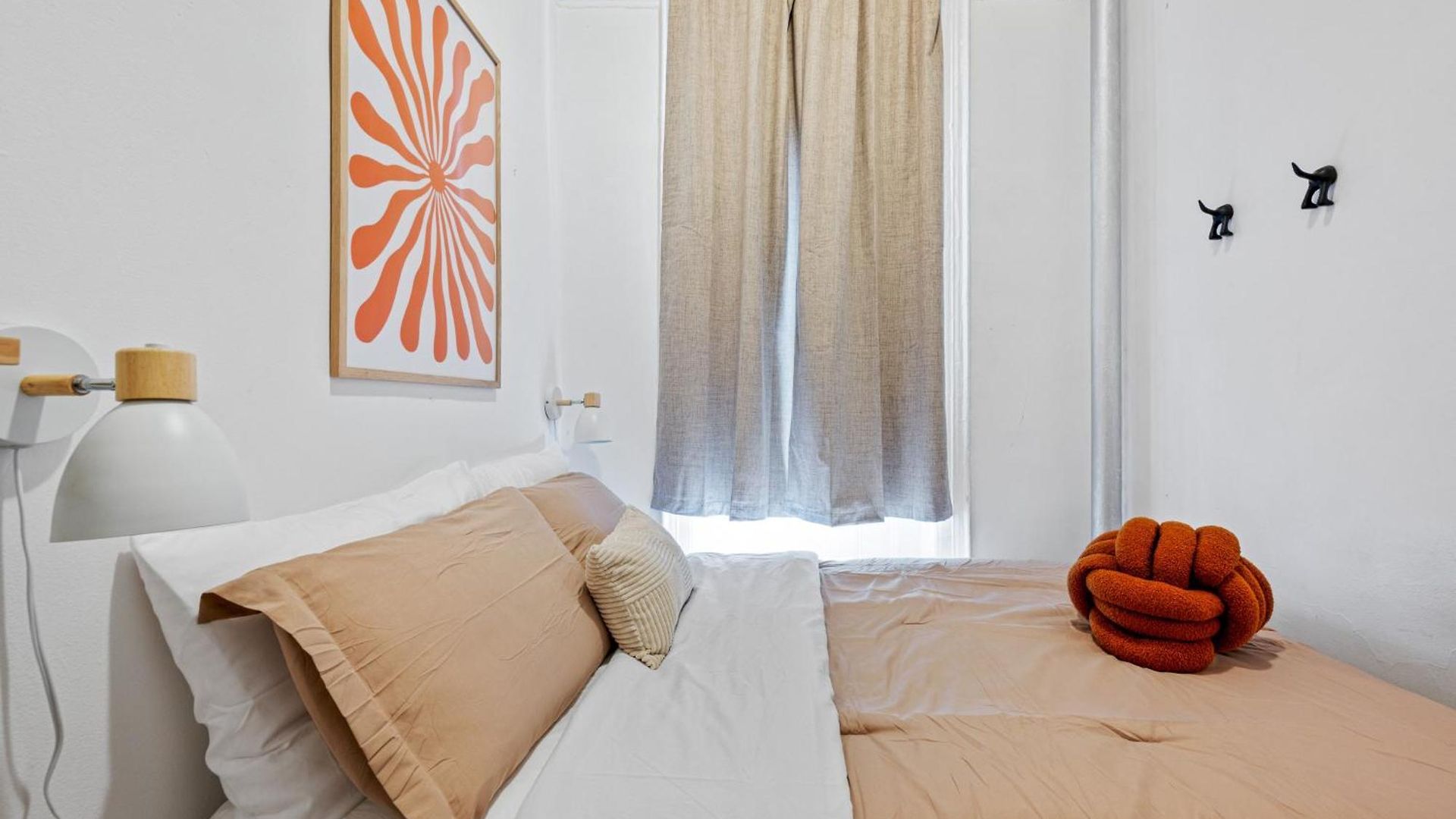 Bright And Beautiful 3 Bedroom Midtown West Apartment *