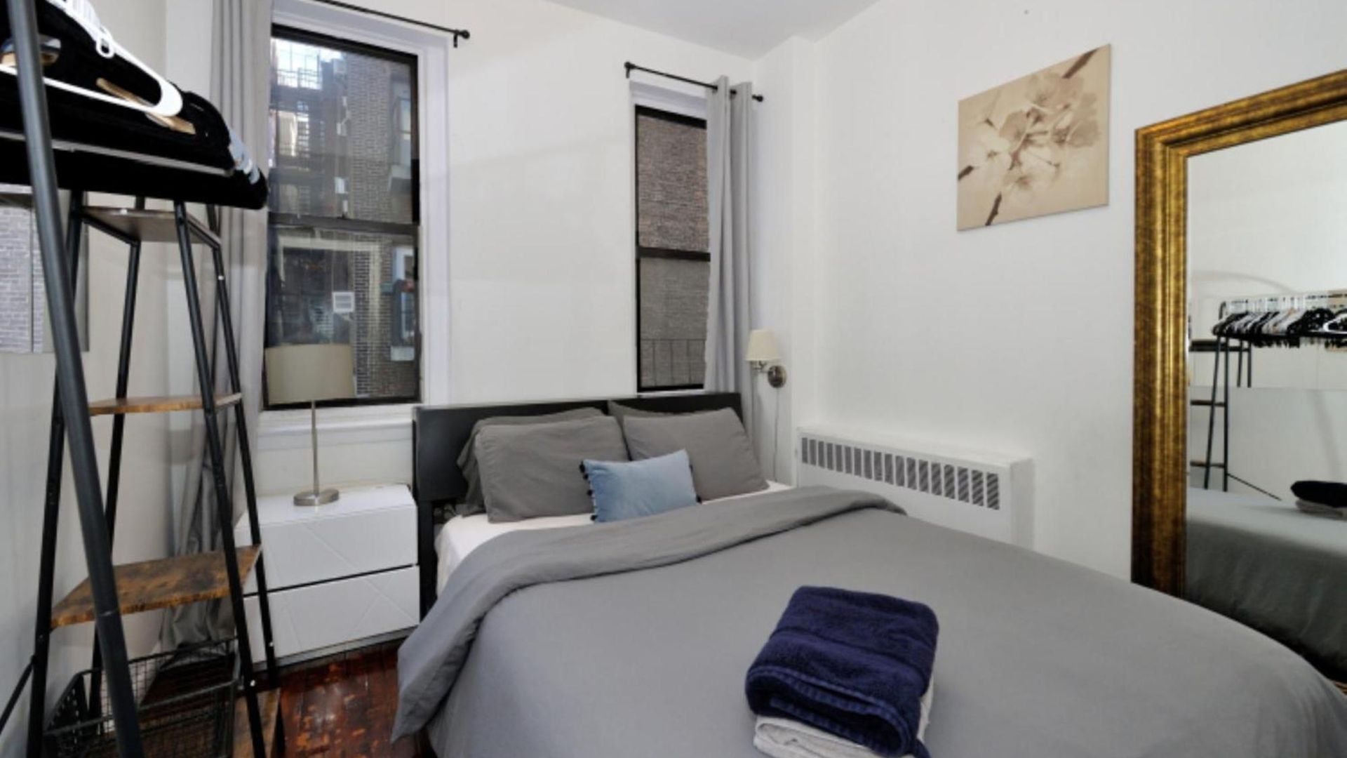Spacious 3 Bedroom In Prime Location Of Nyc Apartment New York