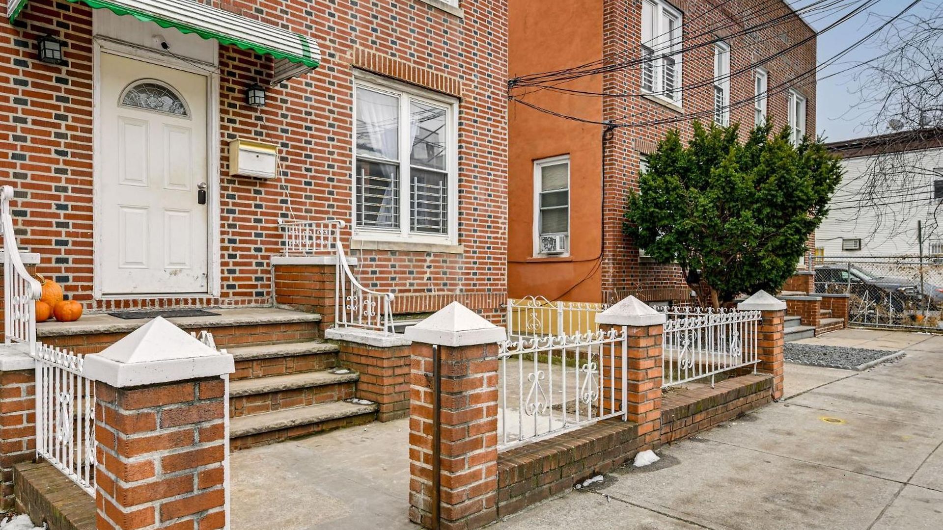Apartment Easy Train Access! Quiet Commuter *