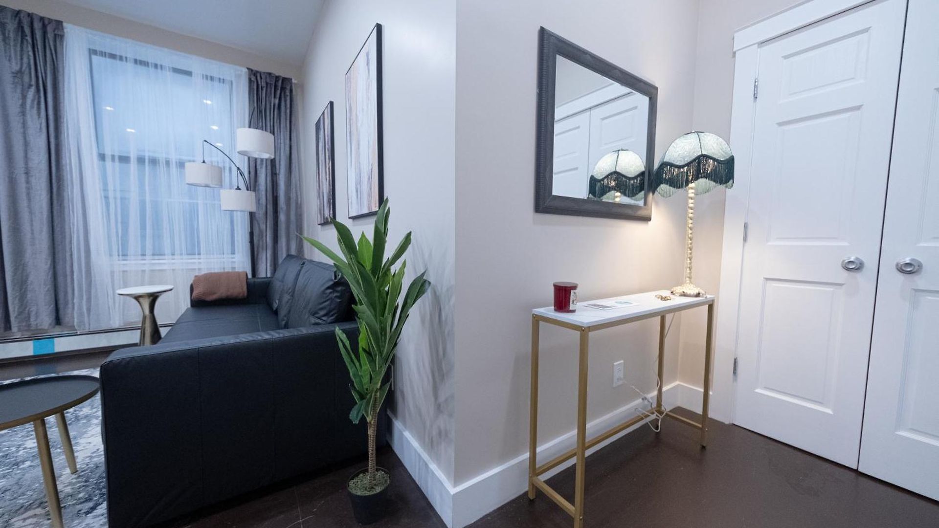 Apartment Brand New 3br 2ba Next To Park, Elevator *