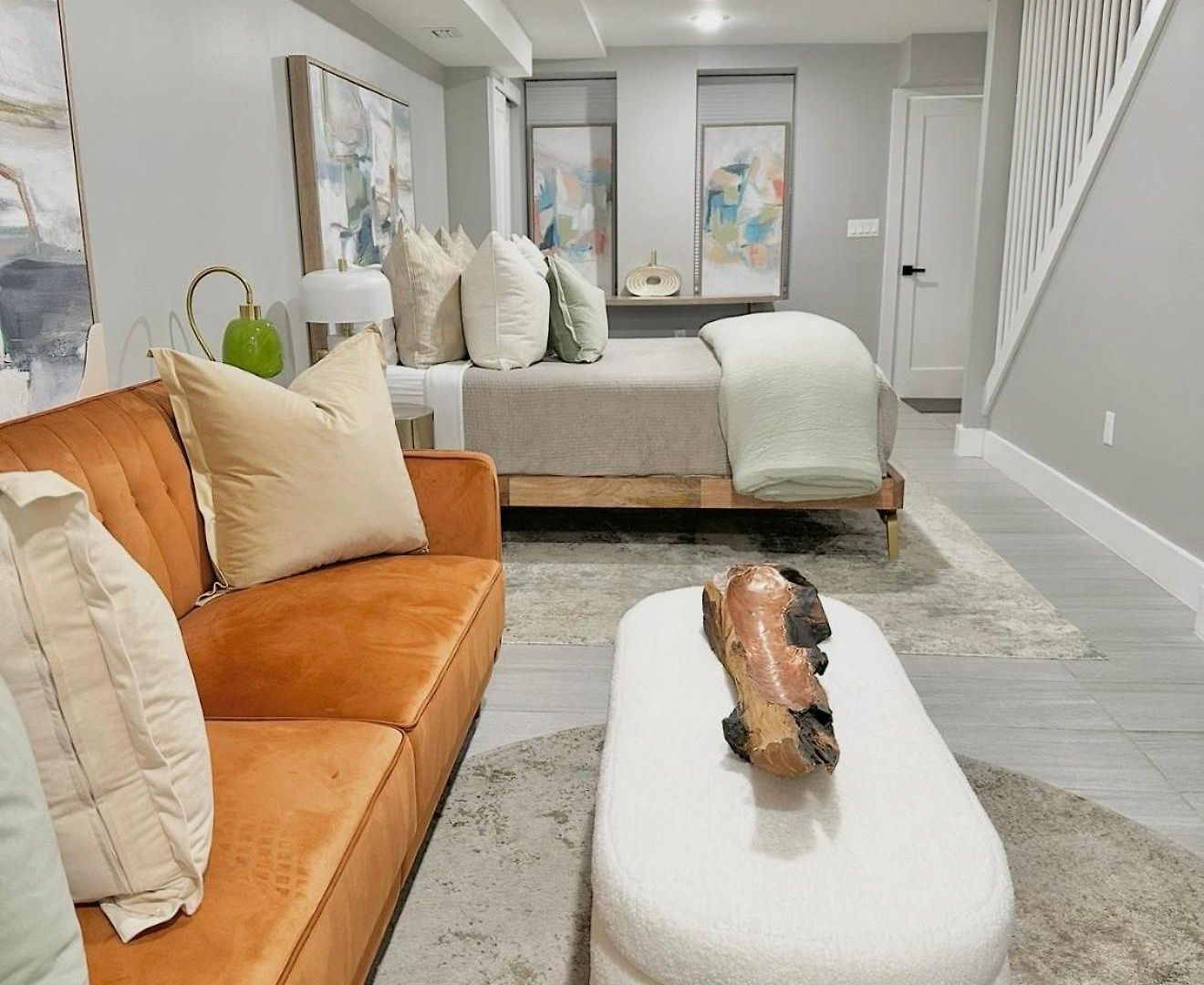 Large 4 Bedroom Nyc Apartment *