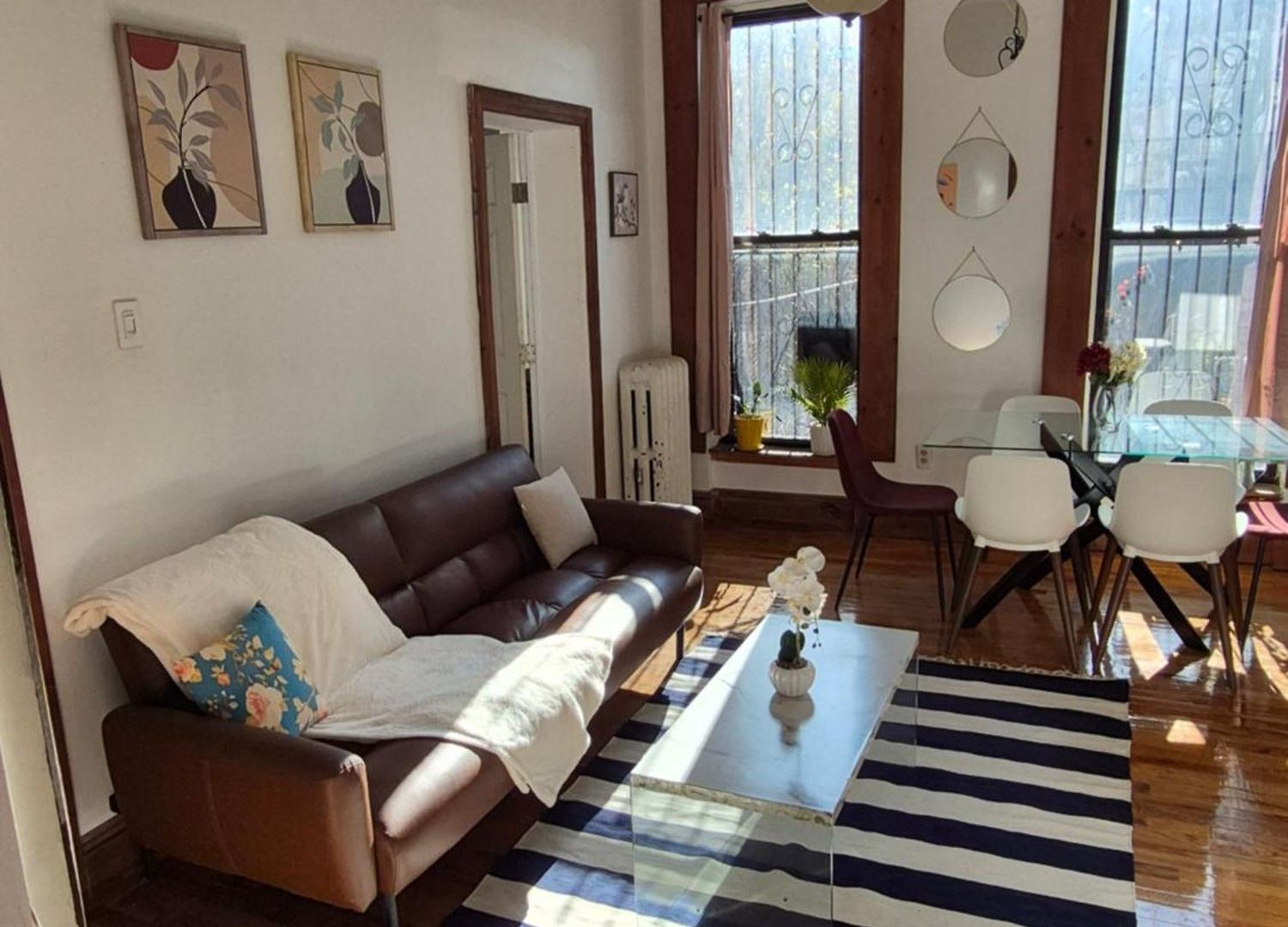 Relax And Unwind At Chic Bed-stuy Brownstone Apartment *