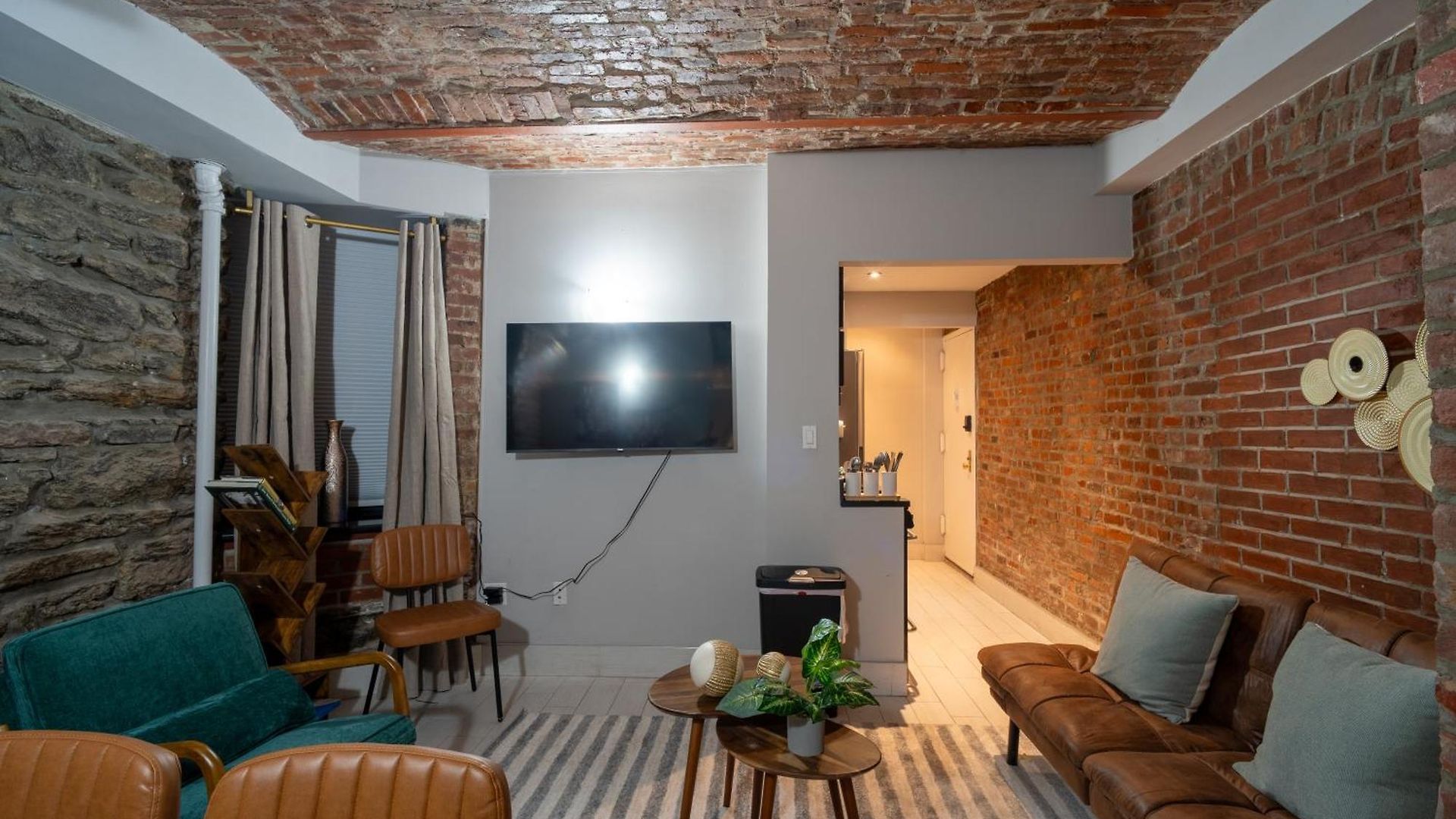 Elegant Gramercy Park Apartment *