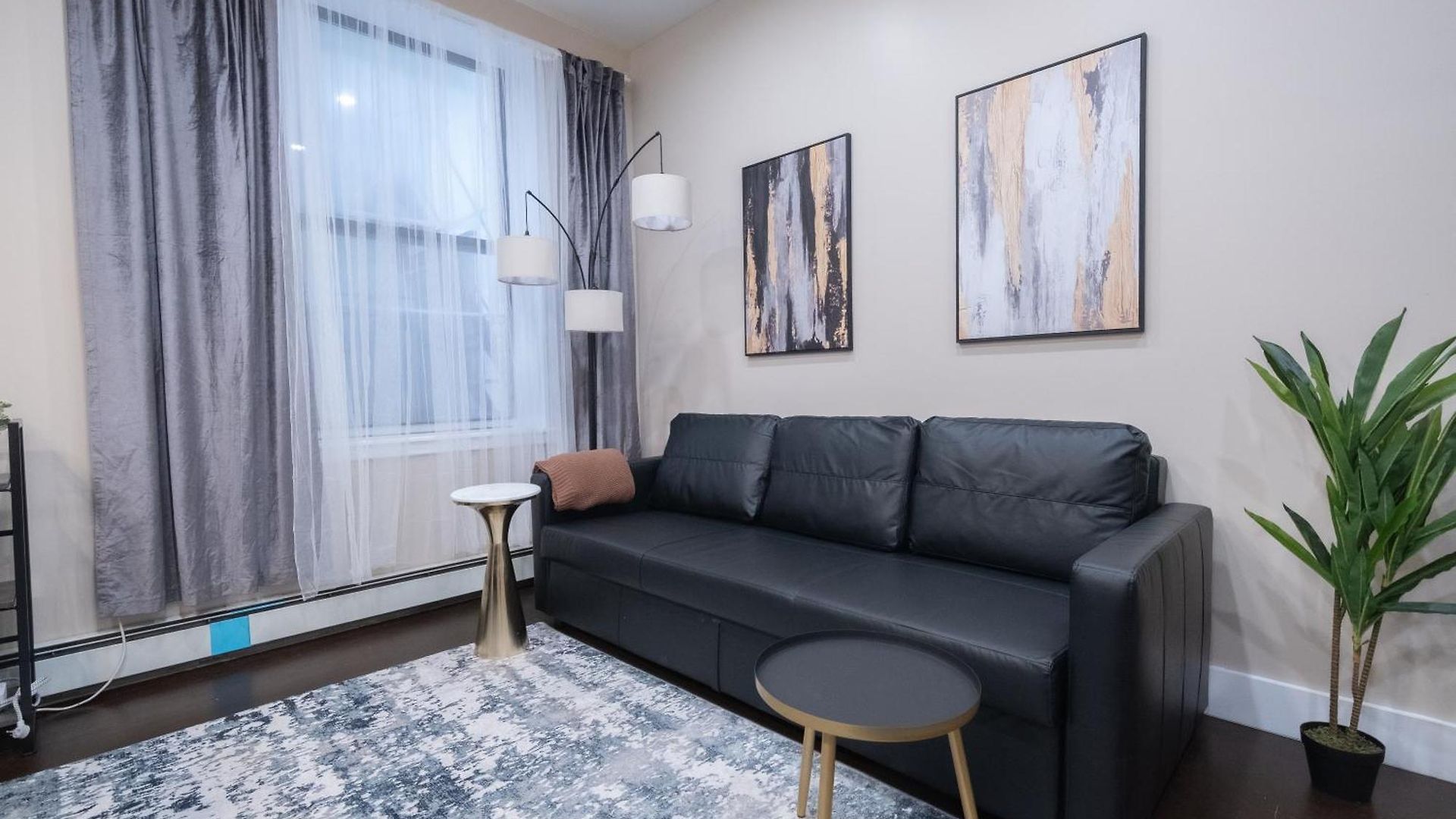 Brand New 3br 2ba Next To Park, Elevator Apartment *