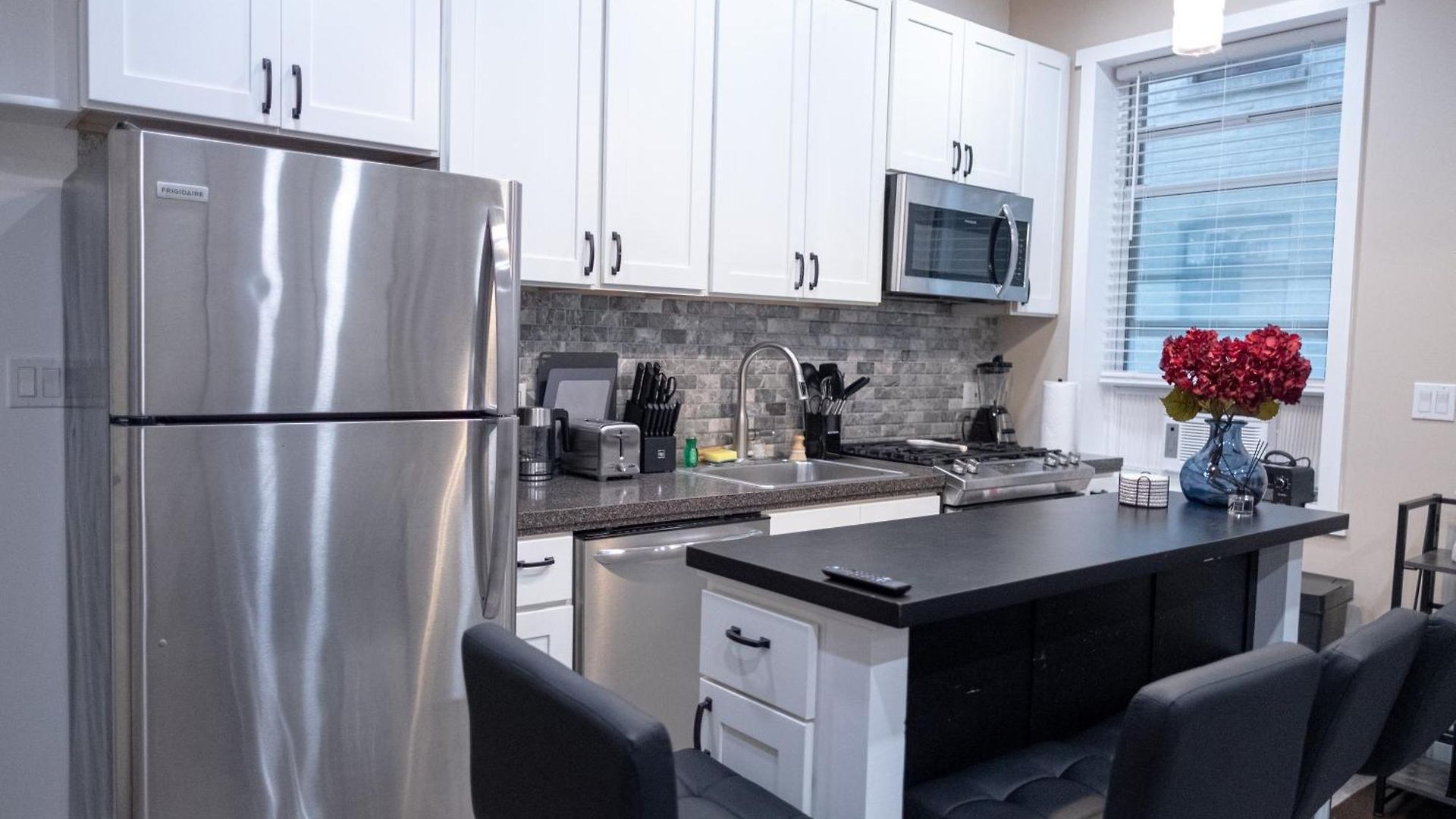 Brand New 3br 2ba Next To Park, Elevator Apartment New York