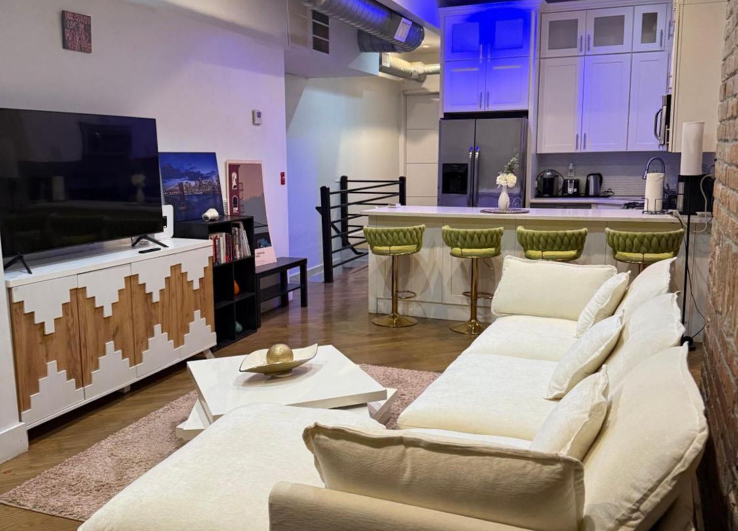Starcrown Apartment *