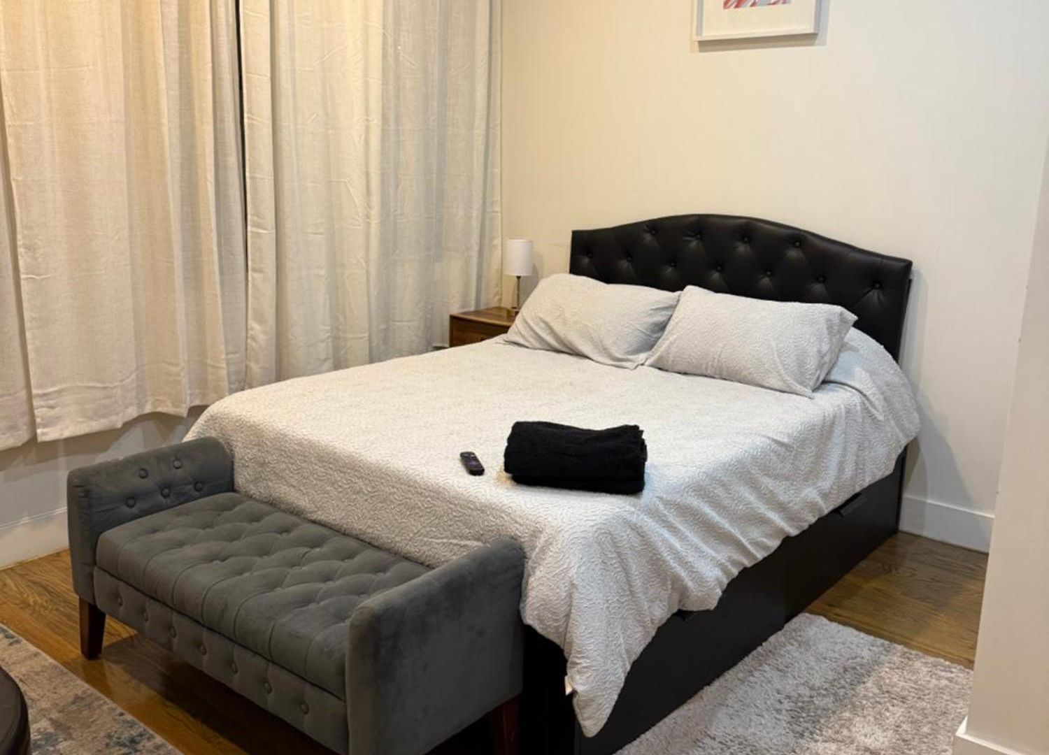 Starcrown Apartment