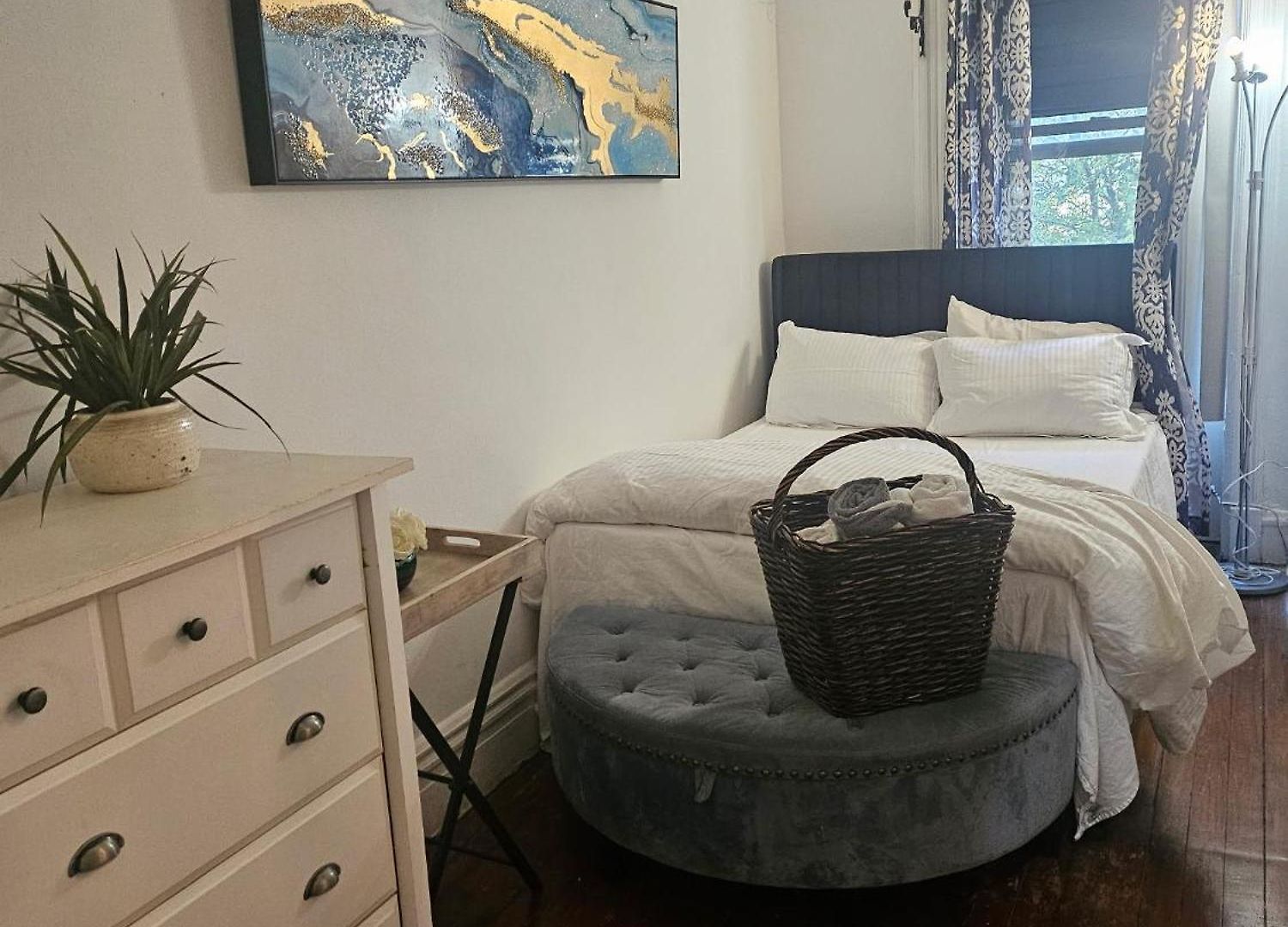 Apartment Harlem Brownstone New York