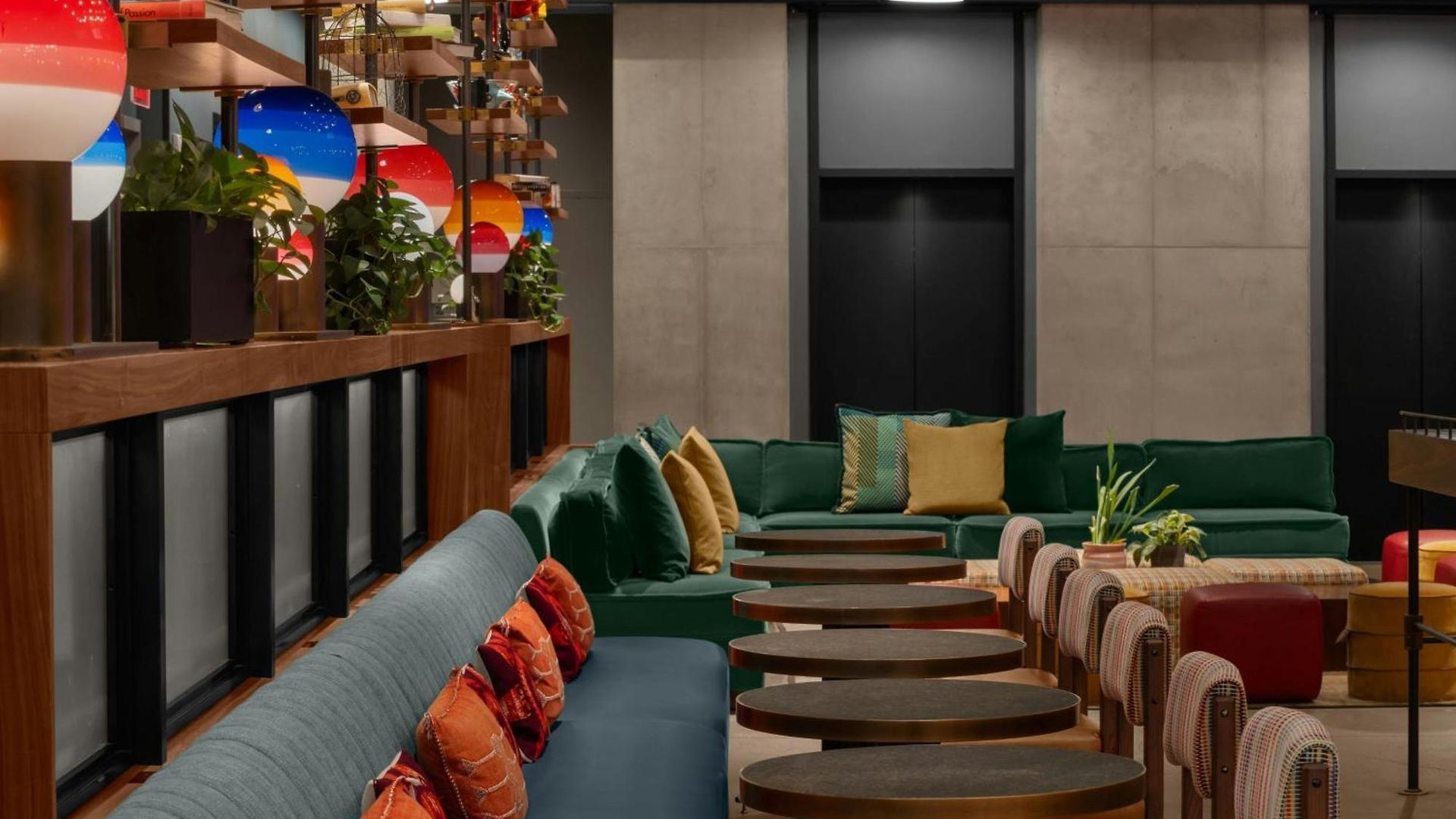 Moxy Nyc Downtown Hotel New York