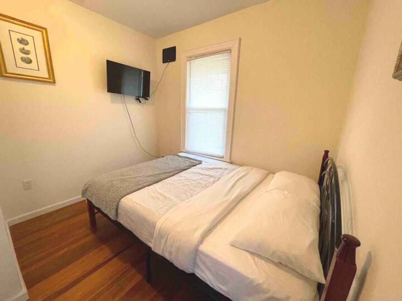 Entire Beautiful 2br Private R Apartment *