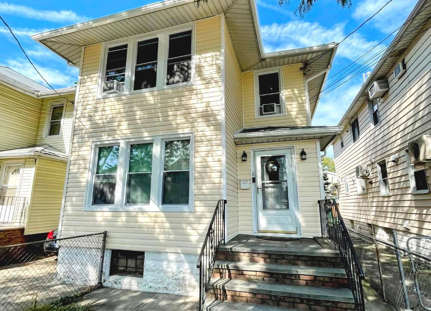 Entire Beautiful 2br Private R * New York