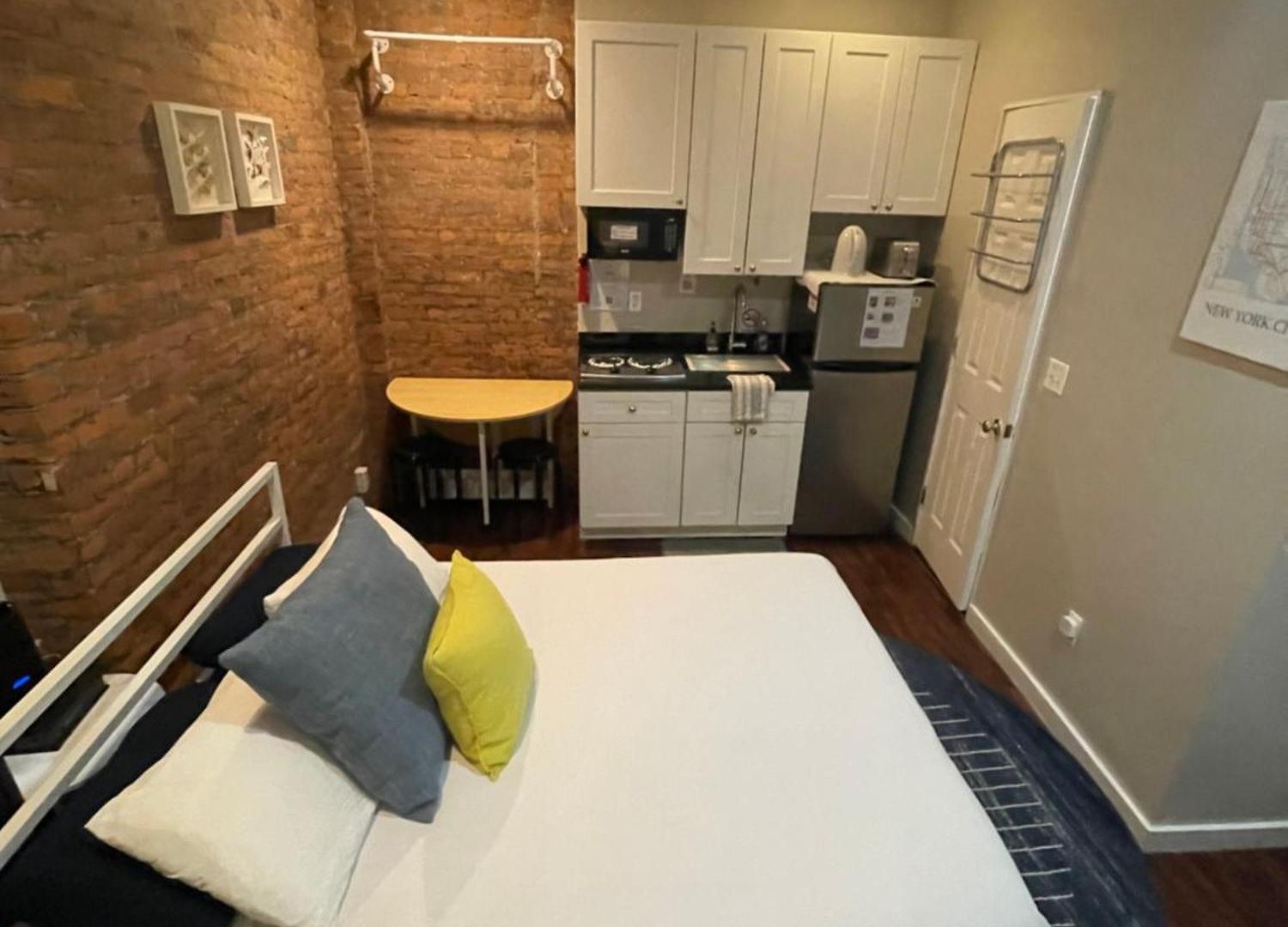 Nest 1 Bedroom With Kitchenette Apartment 4*