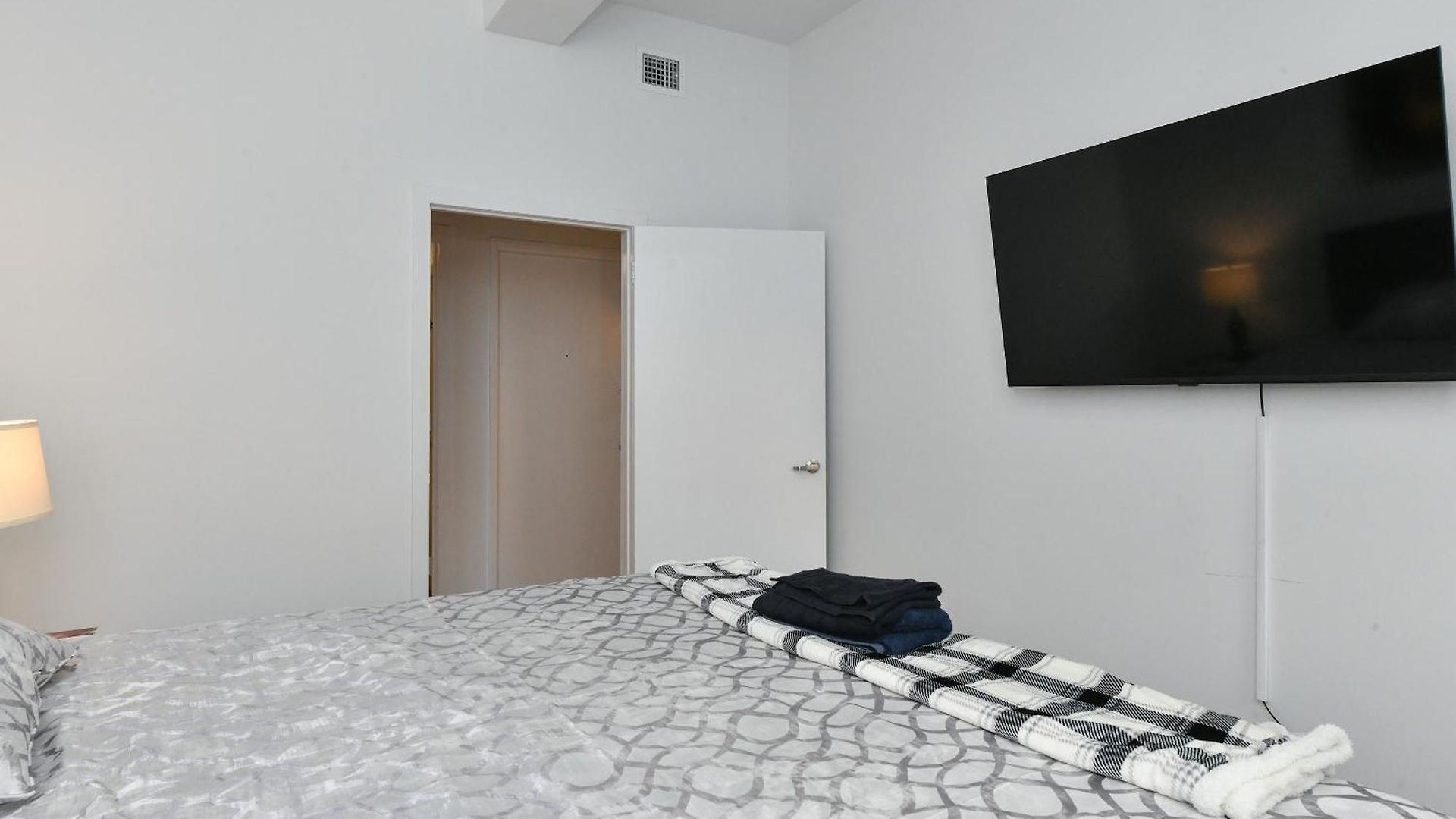 Apartment Luxury 3 Bedroom Retreat In Downtown Manhattan New York