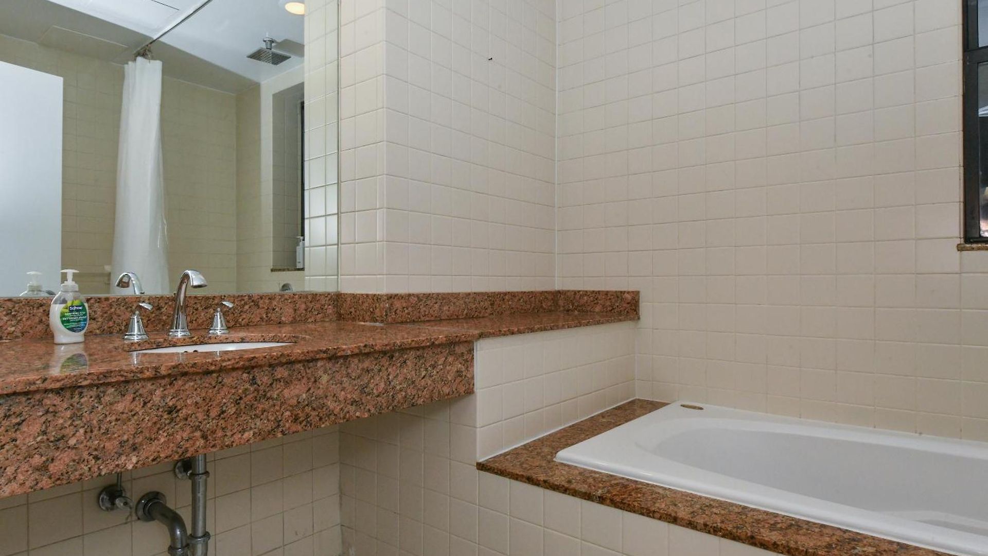 Apartment Luxury 3 Bedroom Retreat In Downtown Manhattan *