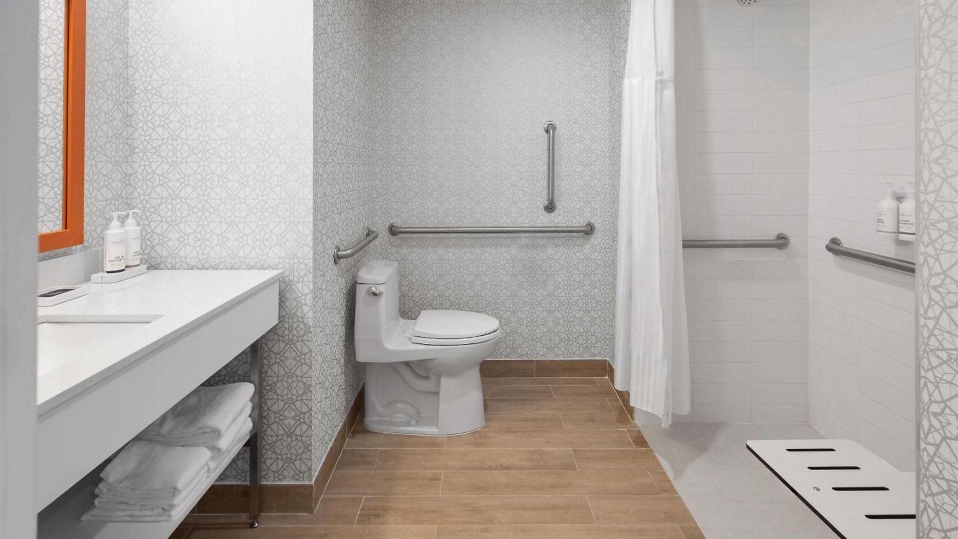 Hotel La Quinta & By Wyndham Queens Nyc Jfk Airtrain New York