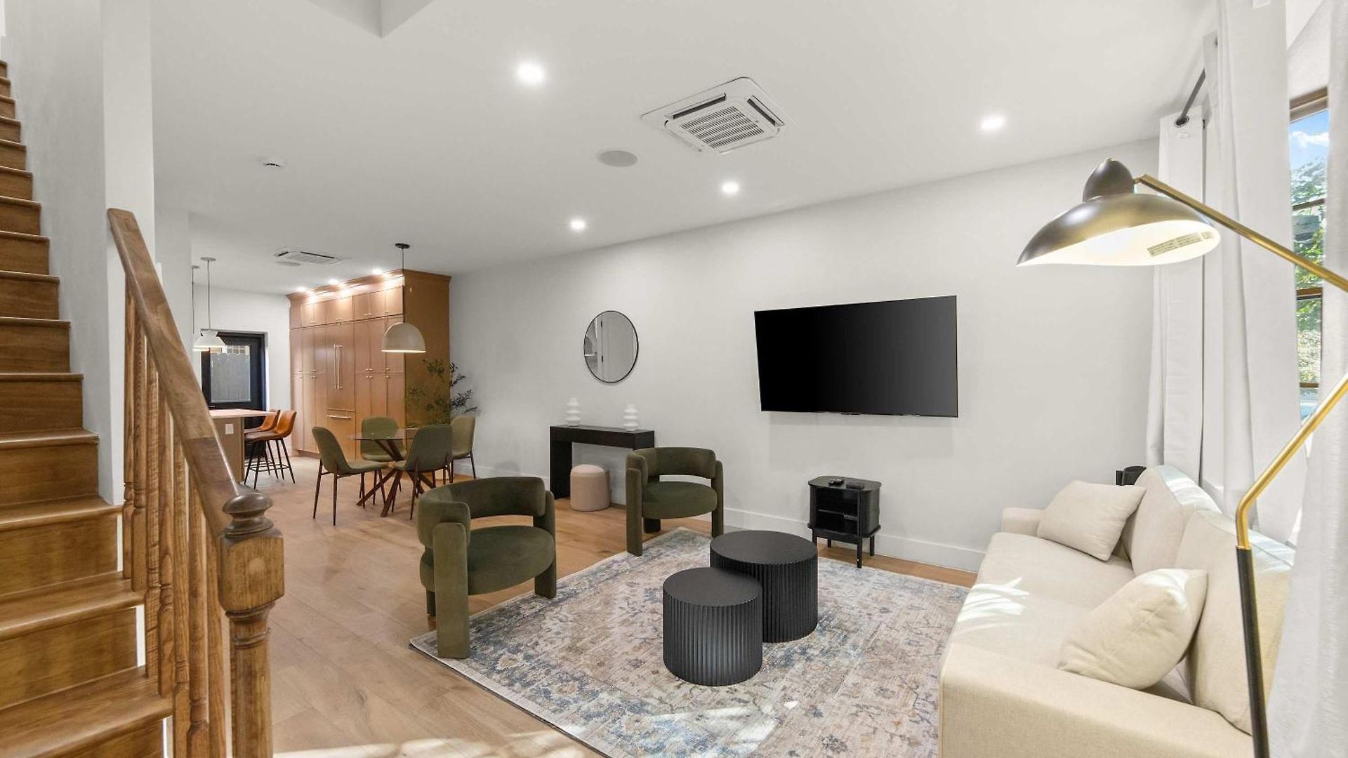 10-1 Stylish Townhouse Oasis In Greenpoint Holiday home *