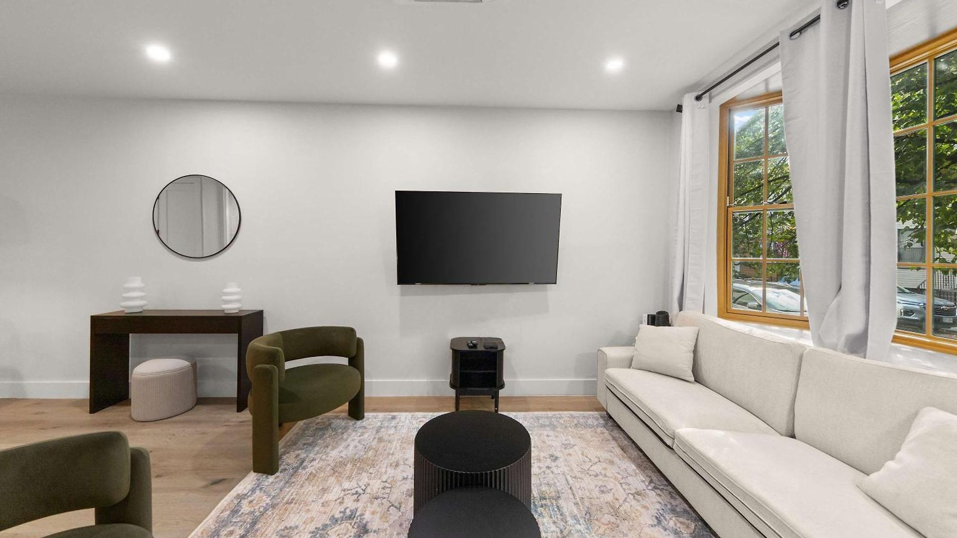 Holiday home 10-1 Stylish Townhouse Oasis In Greenpoint
