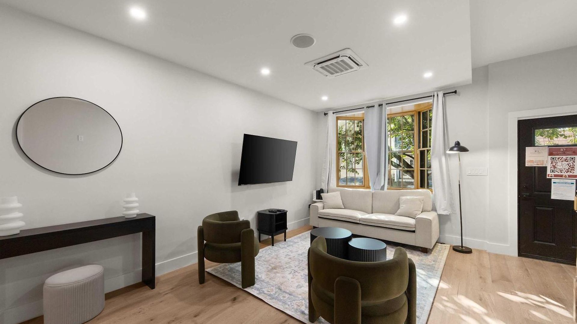 10-1 Stylish Townhouse Oasis In Greenpoint Holiday home