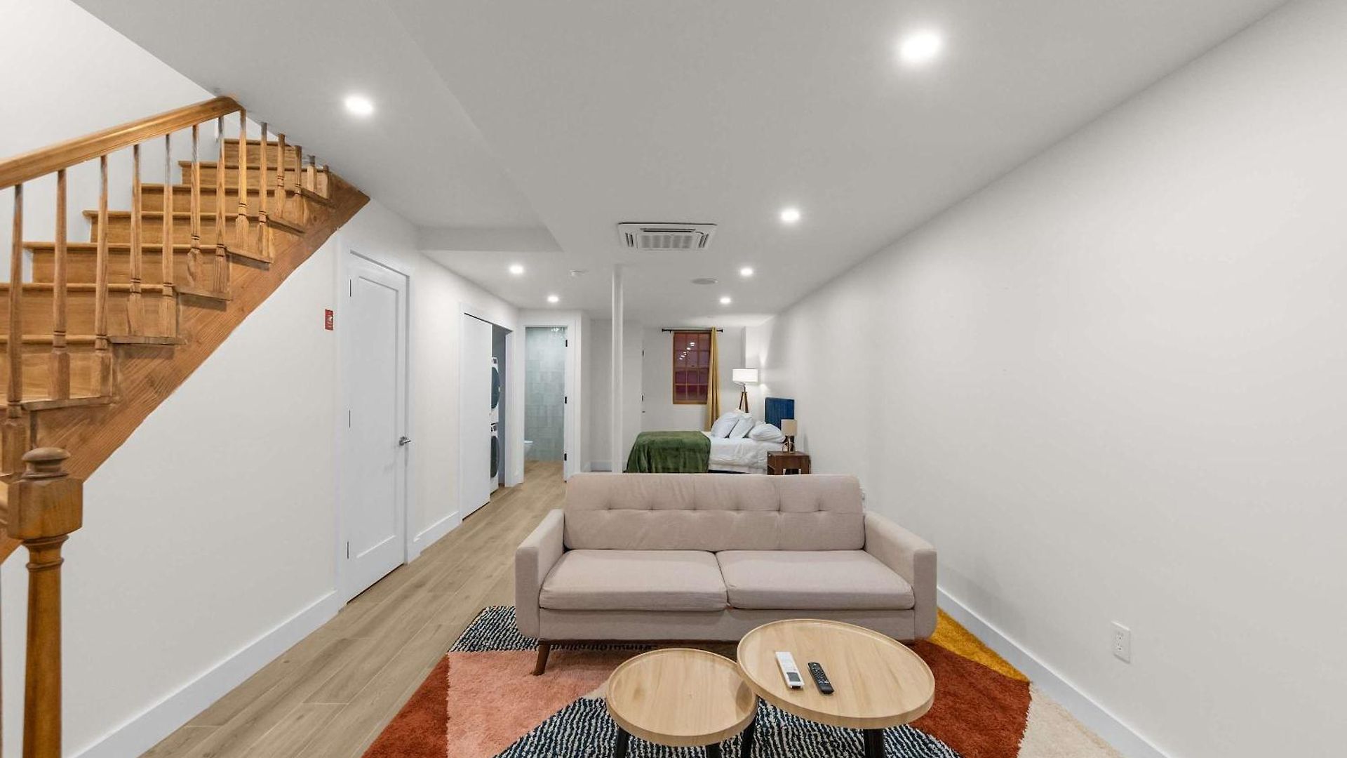 10-1 Stylish Townhouse Oasis In Greenpoint *