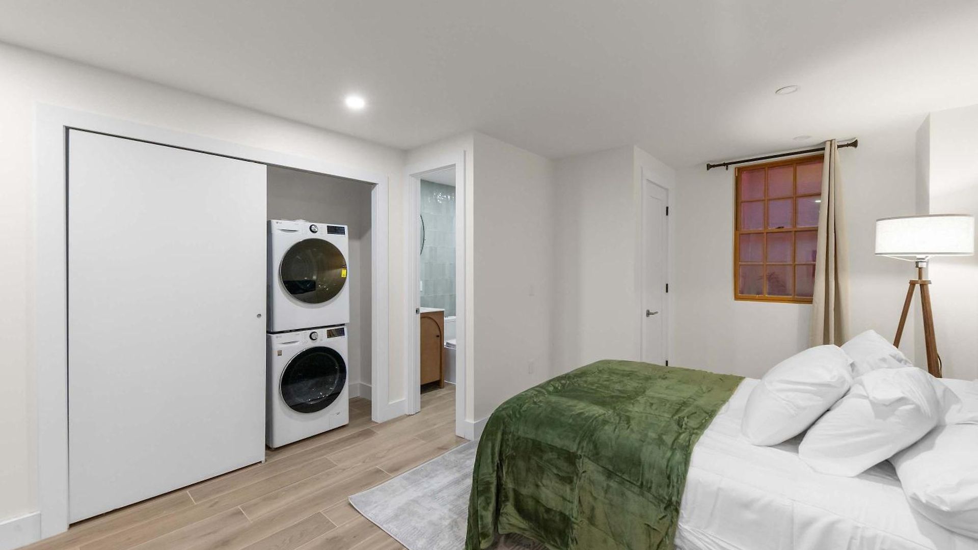 10-1 Stylish Townhouse Oasis In Greenpoint Holiday home *