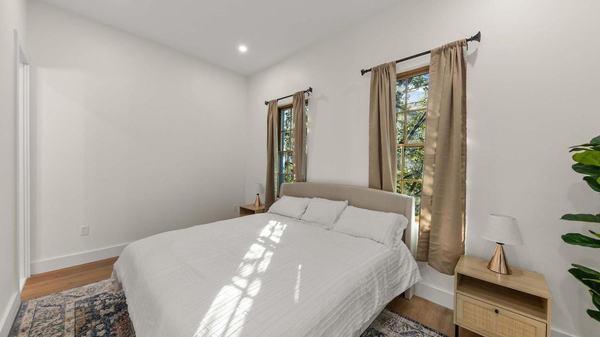 10-1 Stylish Townhouse Oasis In Greenpoint Holiday home