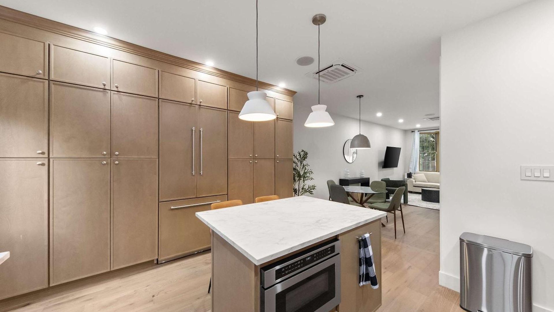 10-1 Stylish Townhouse Oasis In Greenpoint Holiday home *