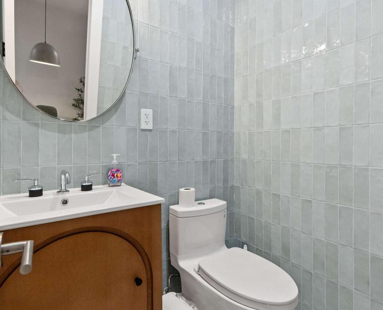10-1 Stylish Townhouse Oasis In Greenpoint Holiday home *