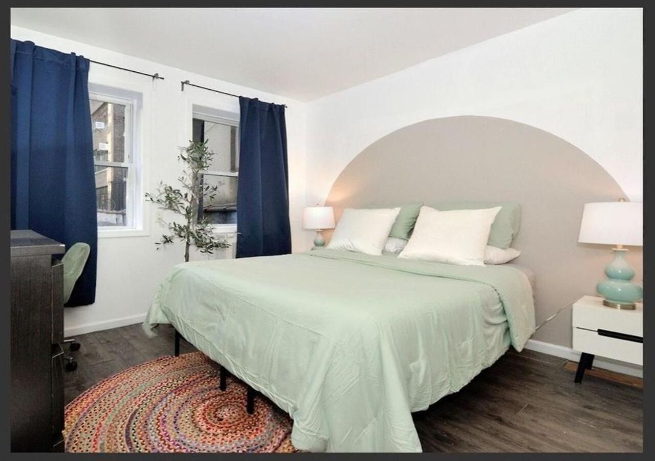 Four Bedroom Prime Furnished Rental, June To Aug 90 Days Required New York