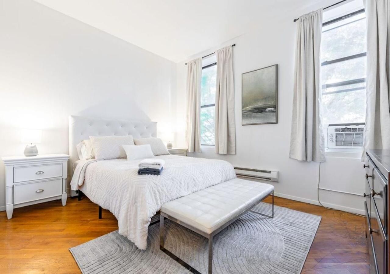 Apartment Prime Location Upper Manhattan Furnished Apartment, June To Aug 90 Days Required