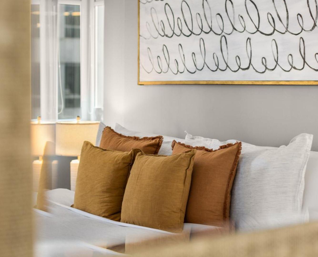 Chic Nyc Retreat Beside Broadway & Iconic Sights Apartment *