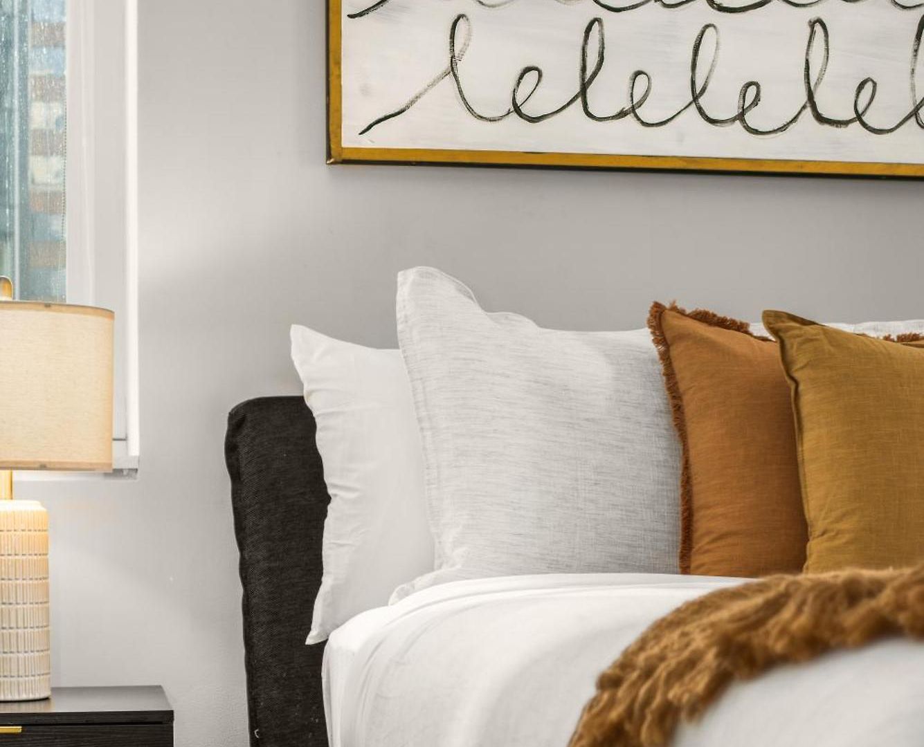Chic Nyc Retreat Beside Broadway & Iconic Sights Apartment New York