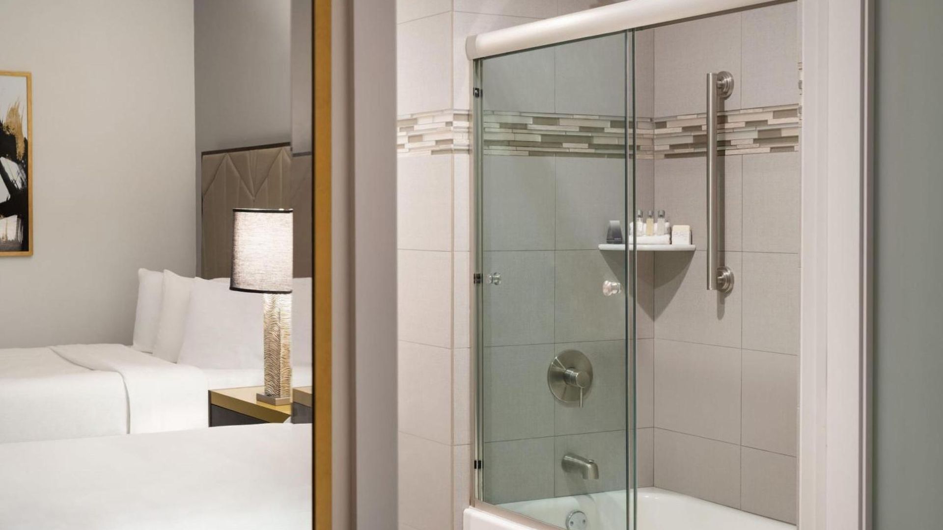 Martinique On Broadway, Curio Collection By Hilton Hotel New York
