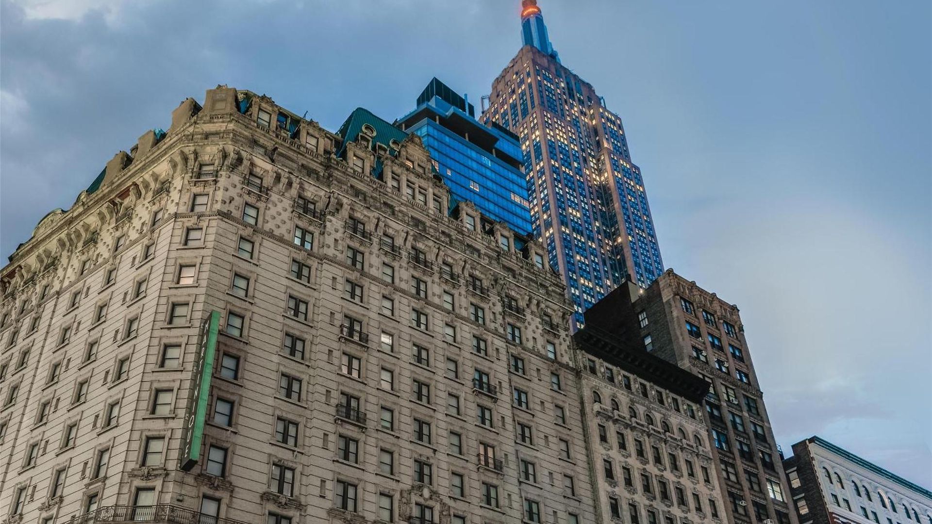 Martinique On Broadway, Curio Collection By Hilton 4* New York