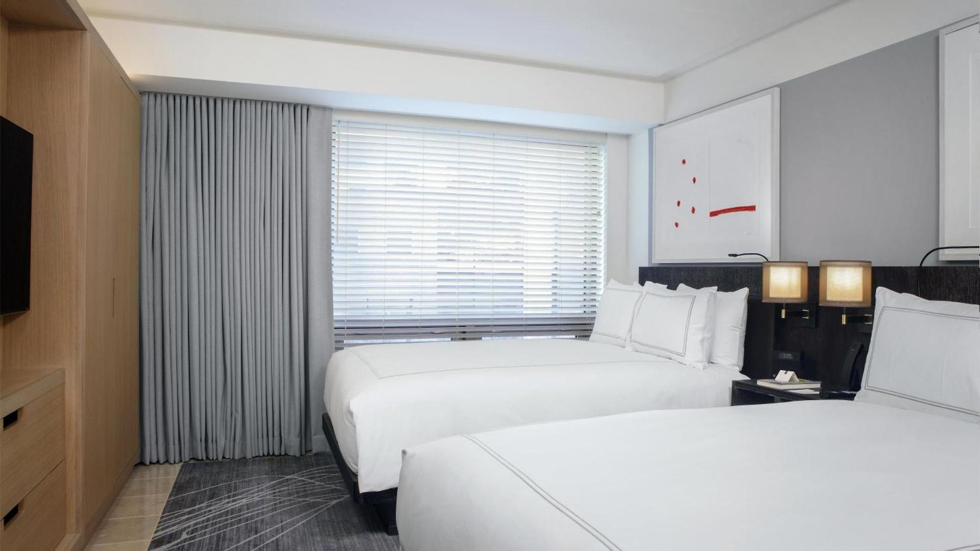 Conrad Downtown 5*