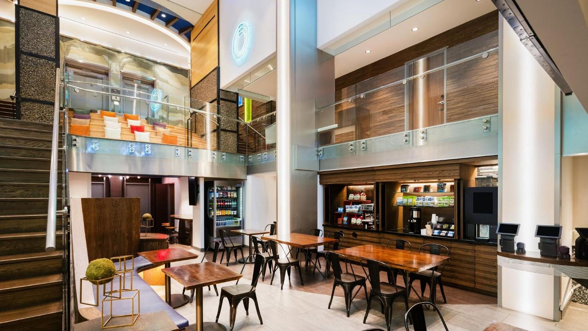 Hotel Even - Times Square South By Ihg 4*