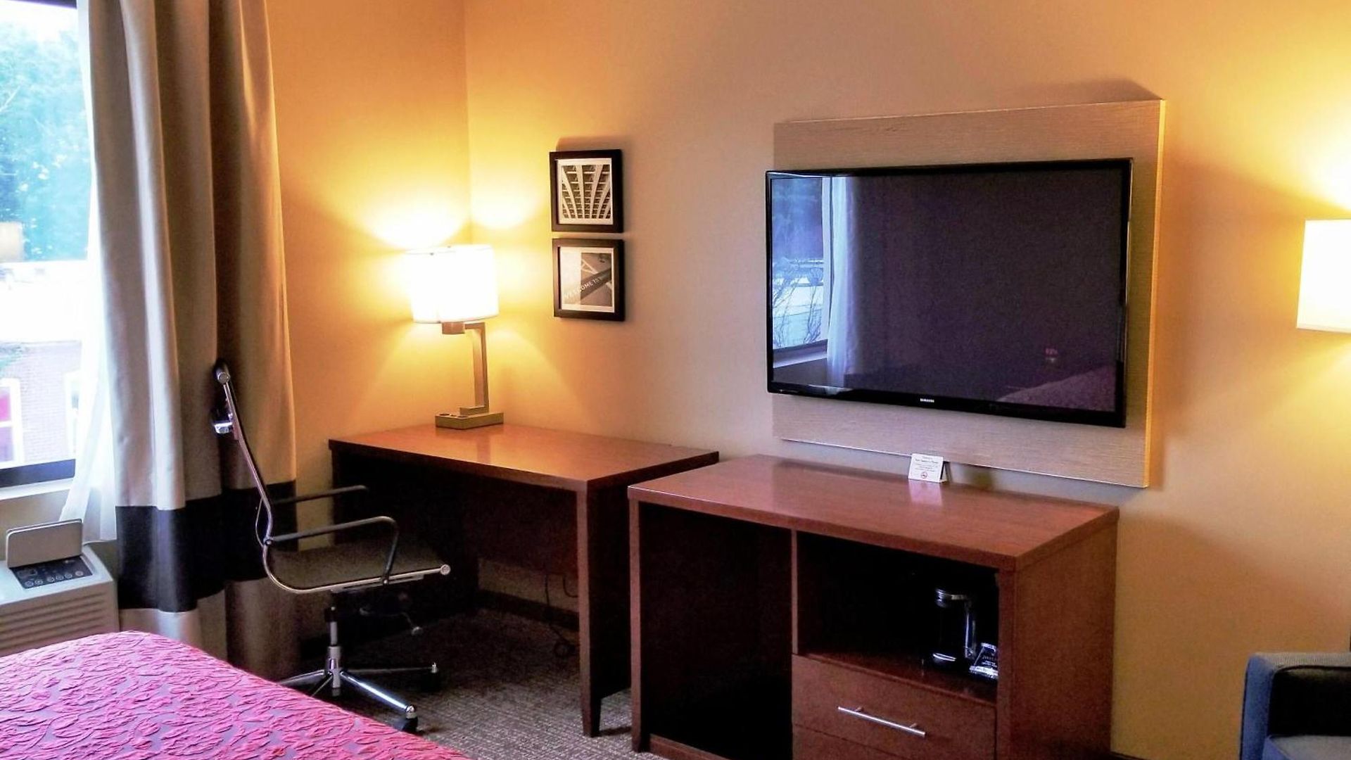 Hotel Days By Wyndham Brooklyn Marine Park New York