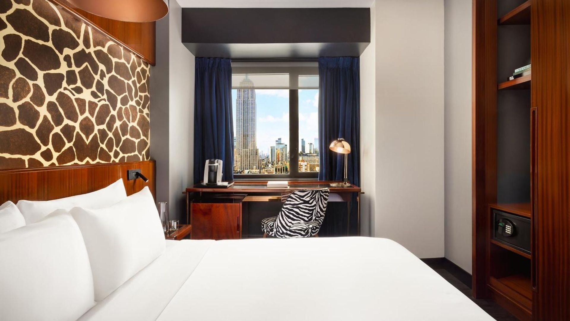 Hendricks Hotel 4*
