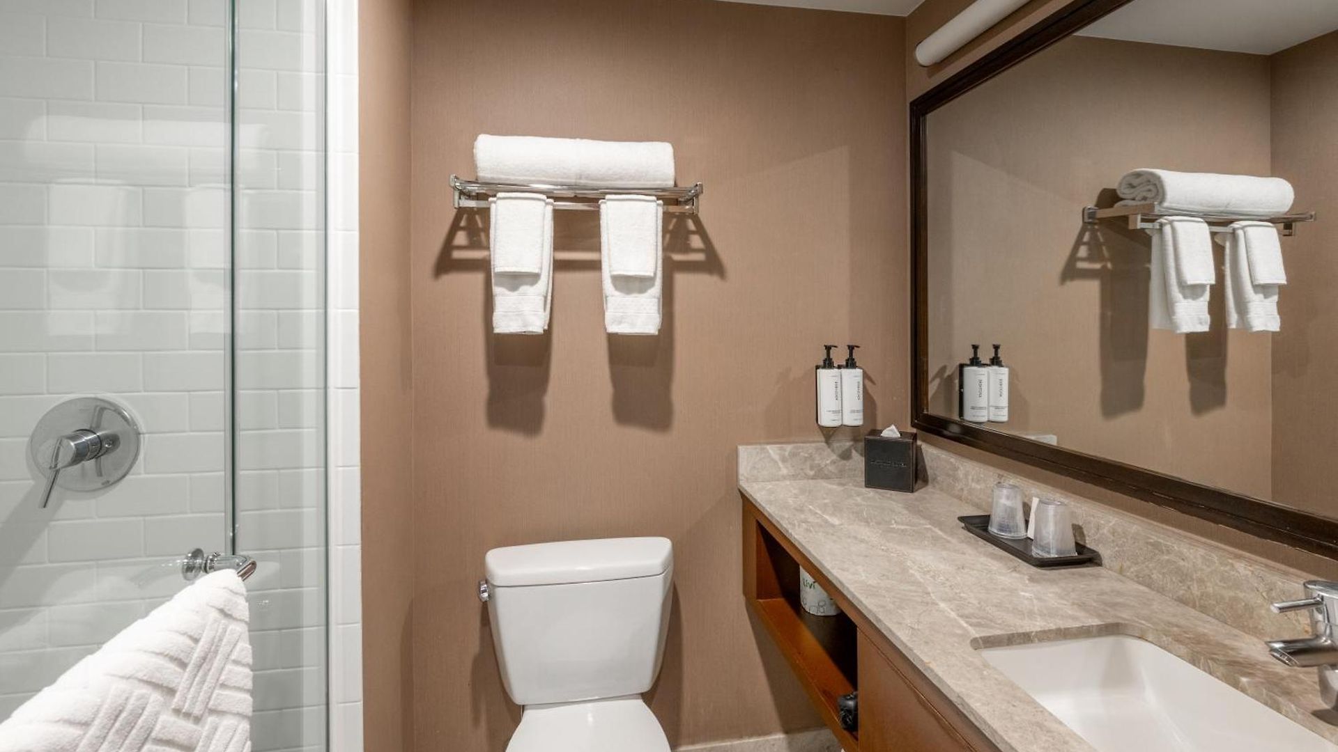 Distrikt City, Tapestry Collection By Hilton 4* New York
