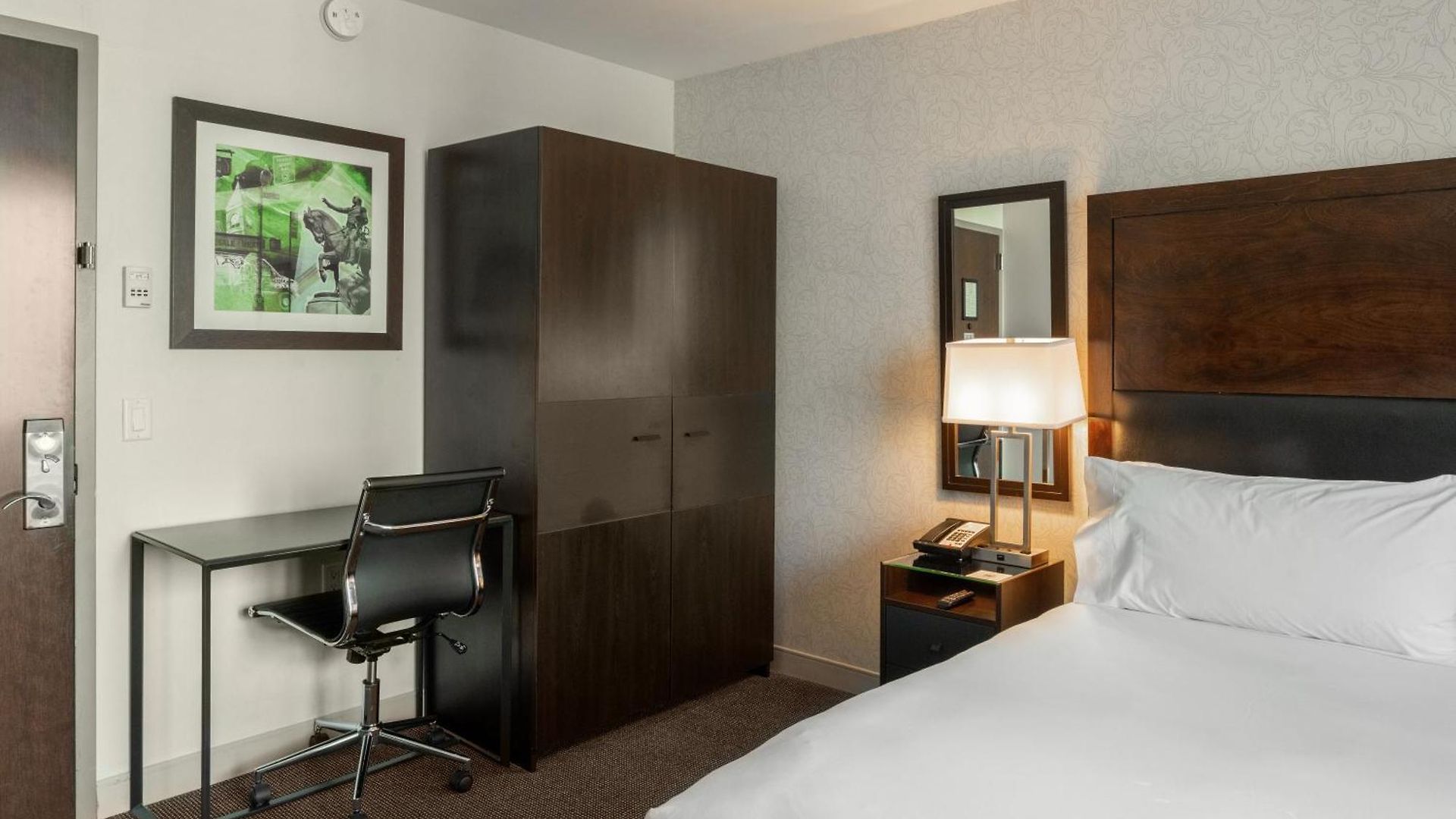 Distrikt City, Tapestry Collection By Hilton Hotel 4*