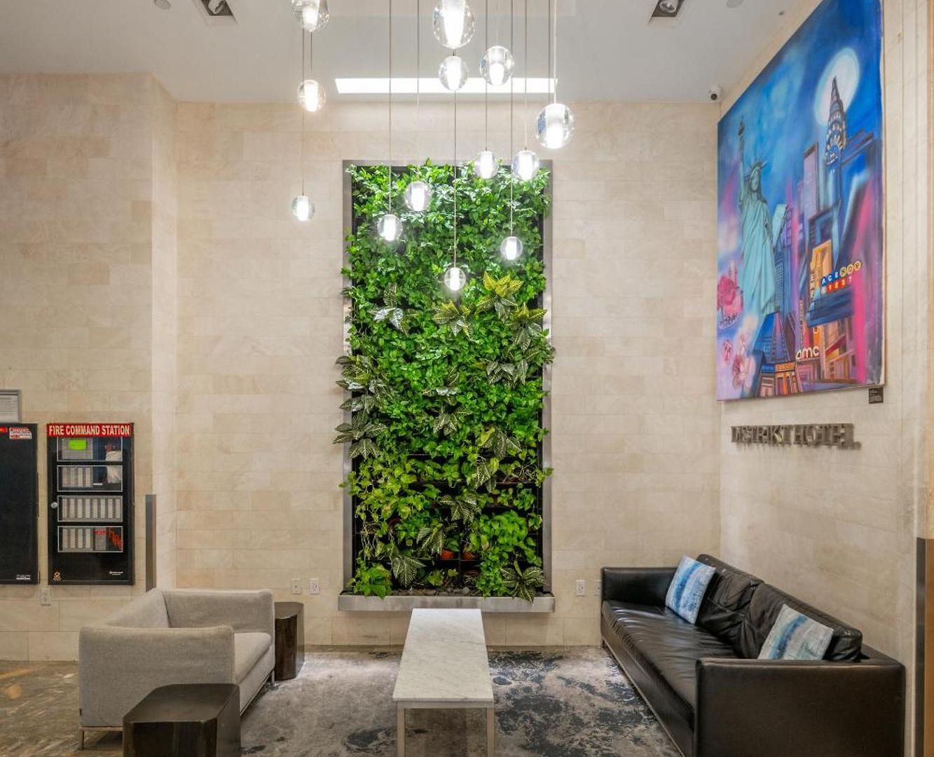 Hotel Distrikt City, Tapestry Collection By Hilton 4*