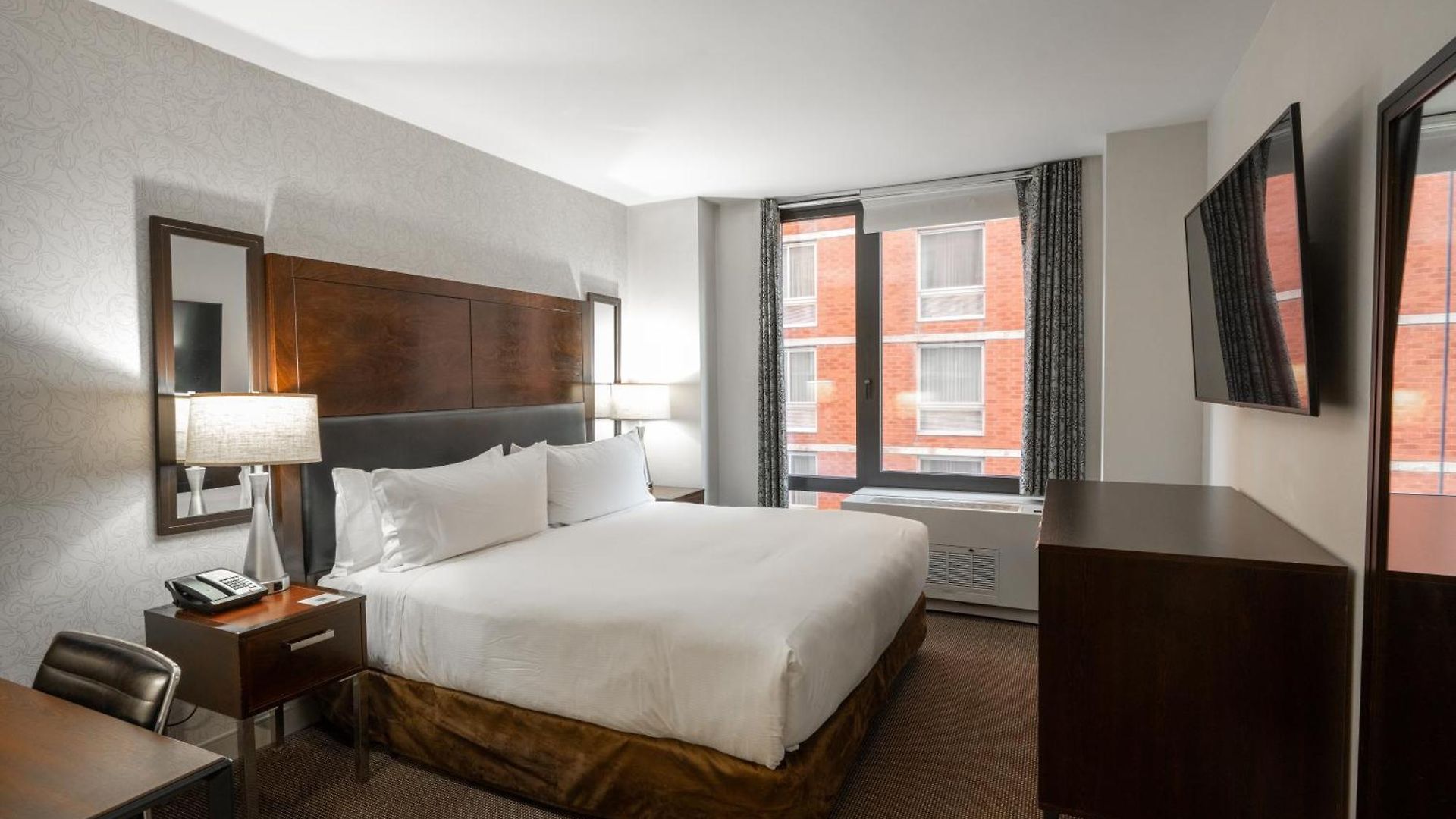 Distrikt City, Tapestry Collection By Hilton Hotel New York