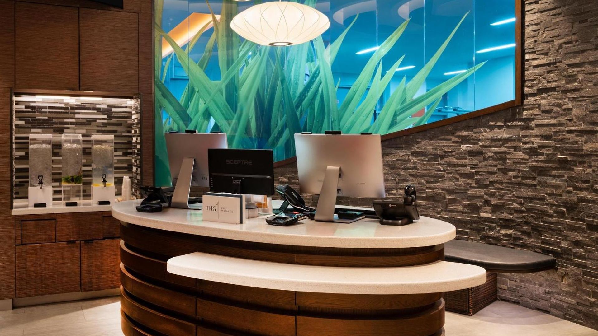 Even - Midtown East By Ihg Hotel 4*