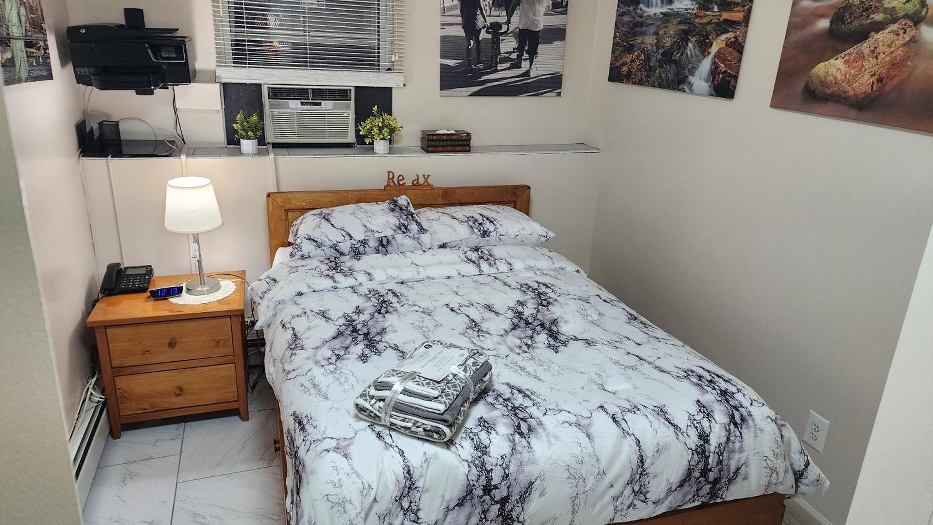 Two-bedroom Serviced Apartment: High-speed Wi-fi & Bi-monthly Housekeeping *