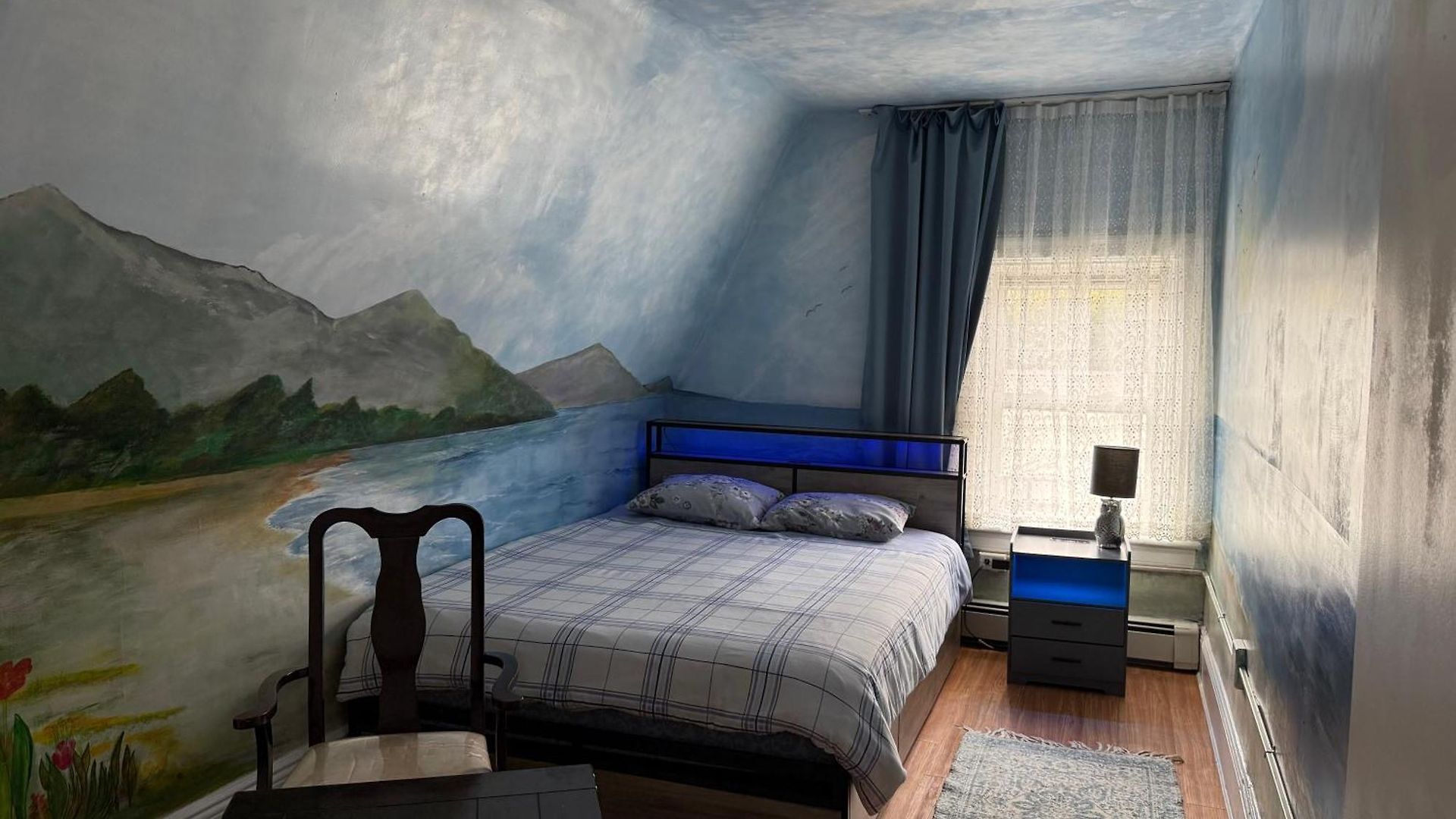 Homestay Classical American House *
